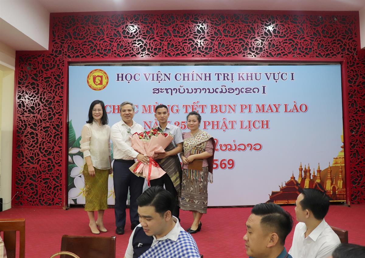 Pi May Tết cổ truyền Bun Pi May Lào 2026 (Phật lịch 2569)